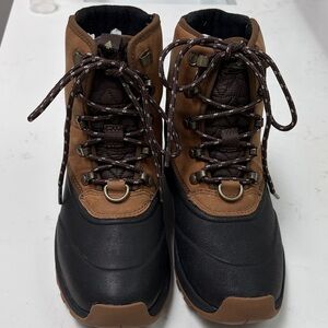 Women’s Waterproof Brown & Black Snow Boots